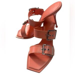 Alexander McQueen Boxcar Double Buckle Leather Heel Sandals Apricot EU41/US10